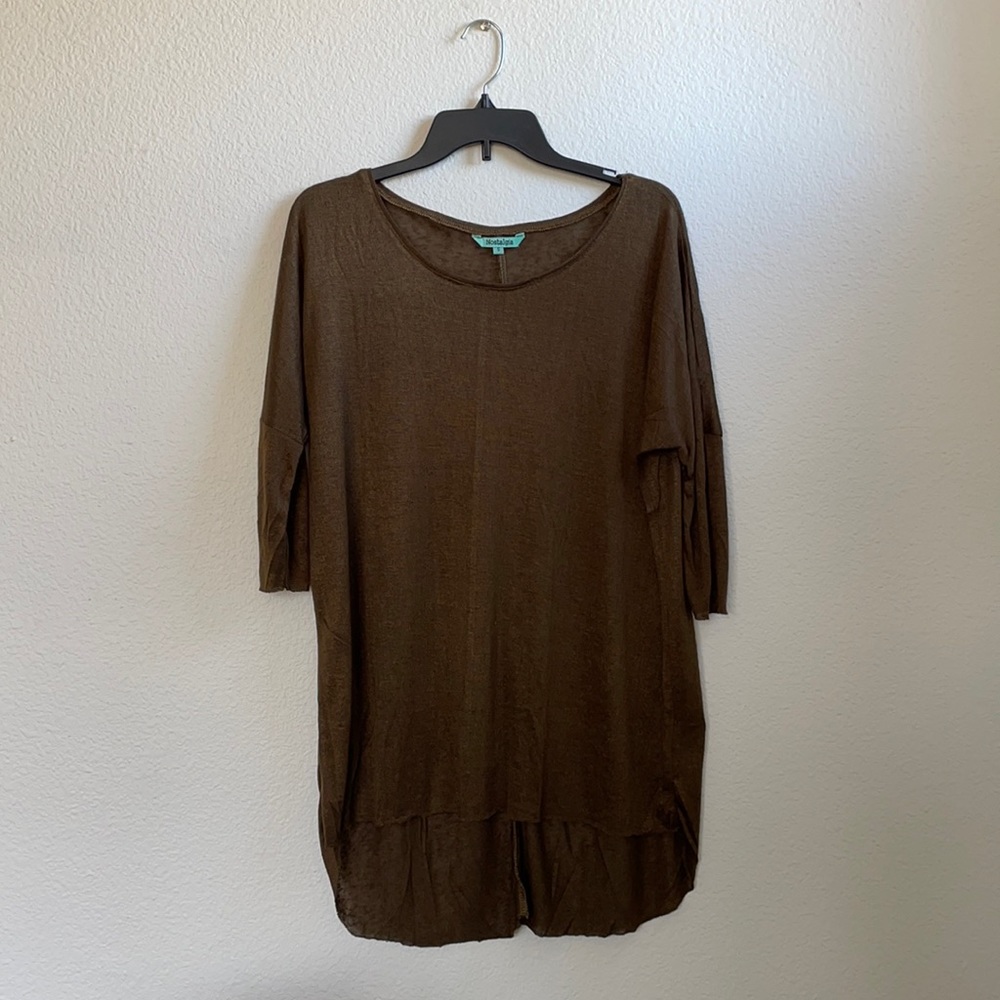 Brand new oversized crewneck shirt size small